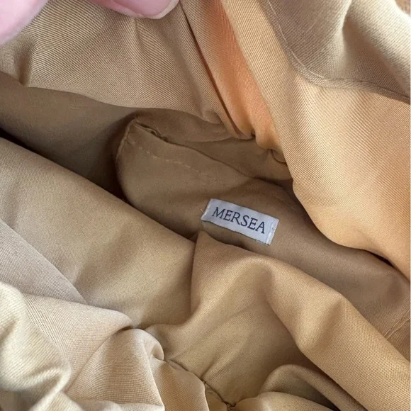 MERSEA - BON BON BAG - NAVY/RED - Summer Straw Bag with Tassels. Coastal - Picture 6 of 7